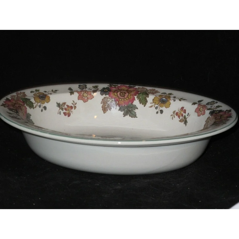Wedgwood Eastern Flowers Oval Vegetable Serving Bowl Green‎ trim